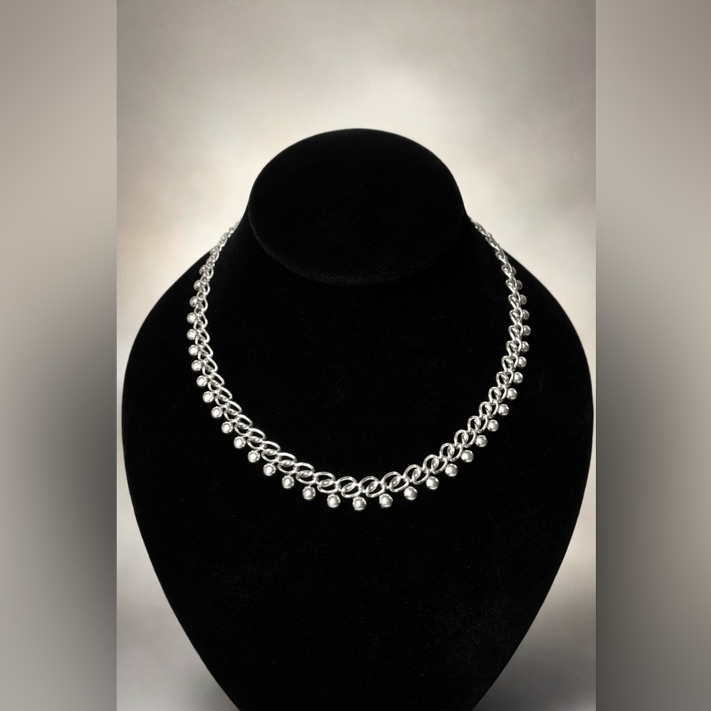 Vintage Monet 15” rhodium-plated Sterling Silver collar necklace GUC